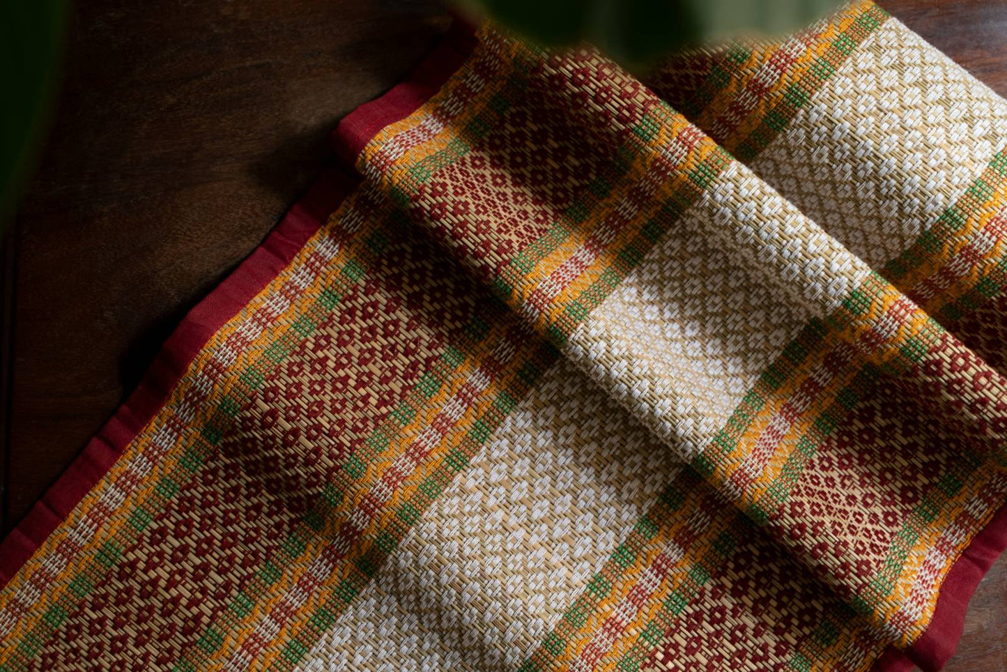 WB Madhurkathi Table Runner - Rangoli on Grass - Maroon