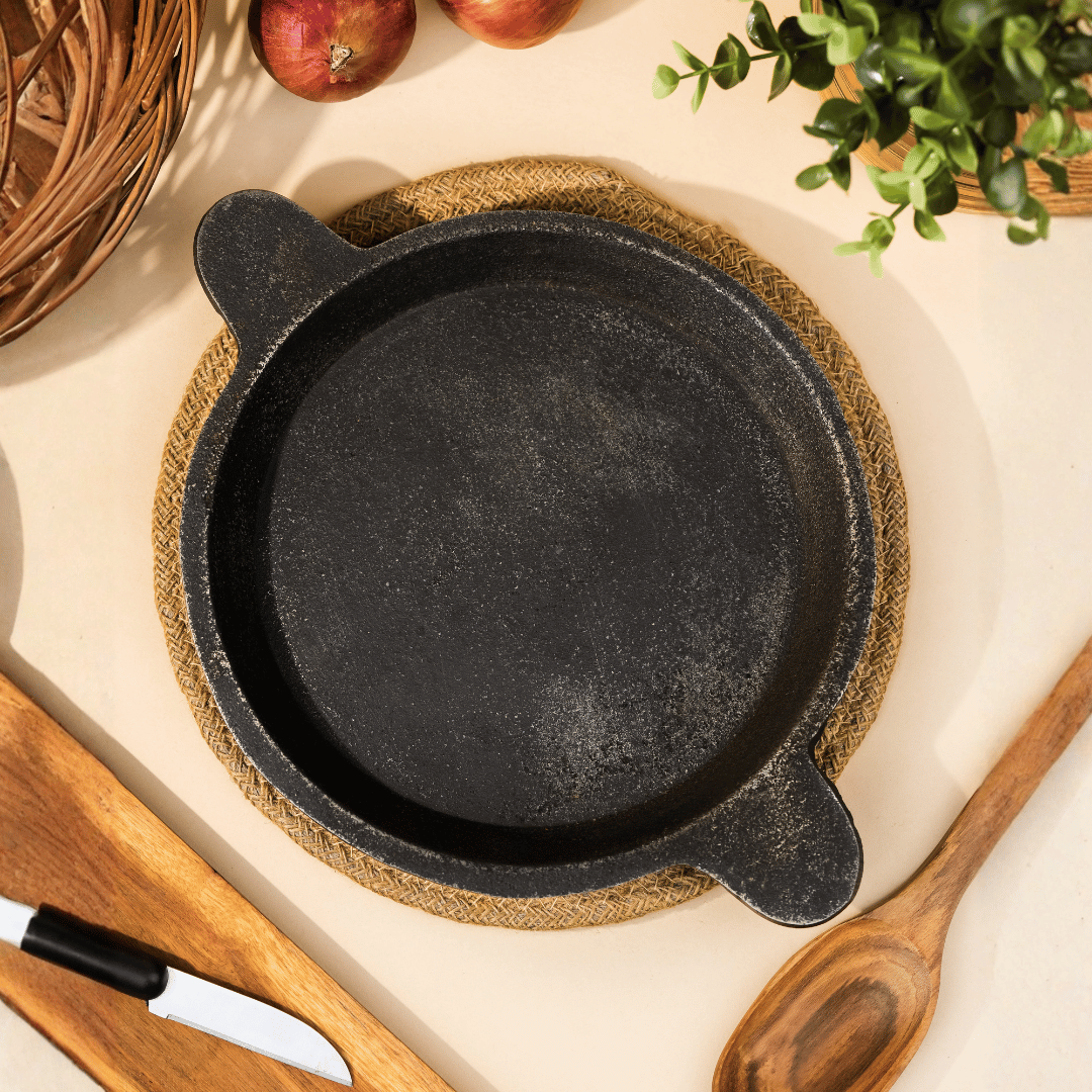 Cast Iron Raised Edge Pan, Hand Seasoned – Sear, Grill or Bake