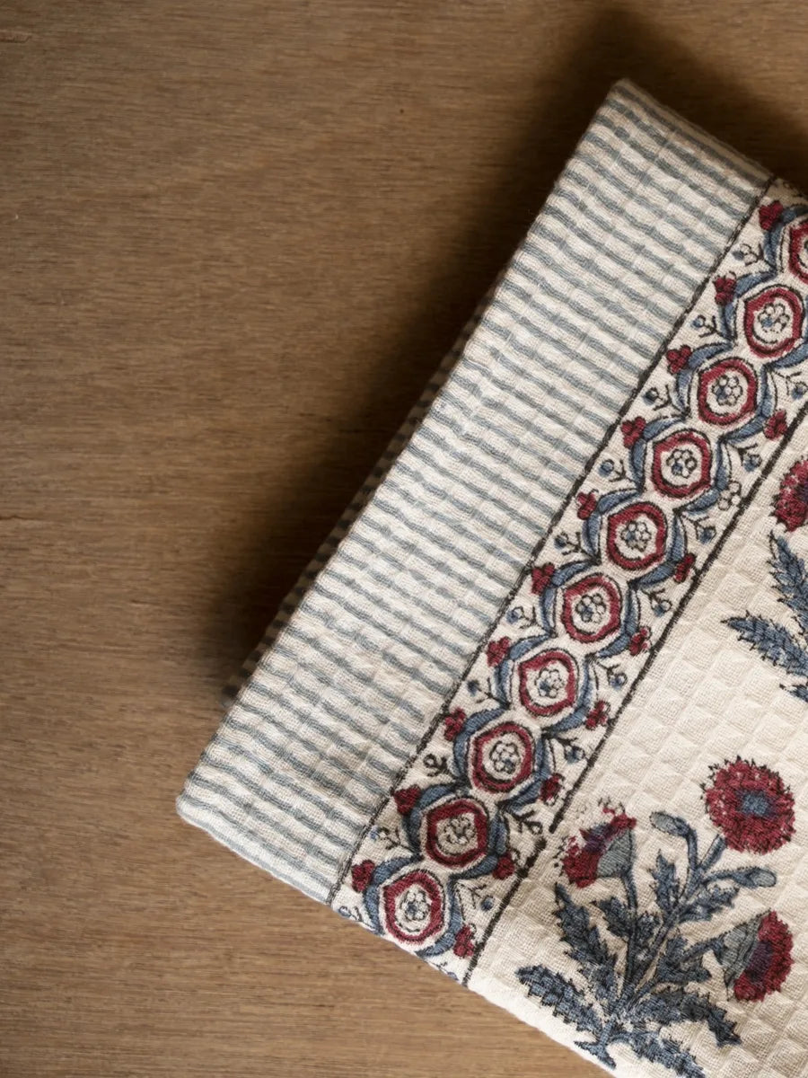 Cosy Florals In Red - Towel