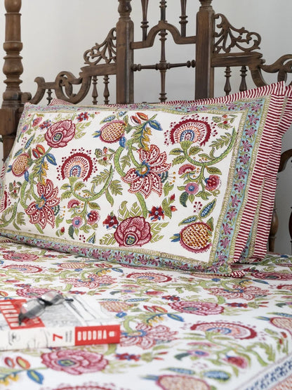 Floral Maze - Bedsheet