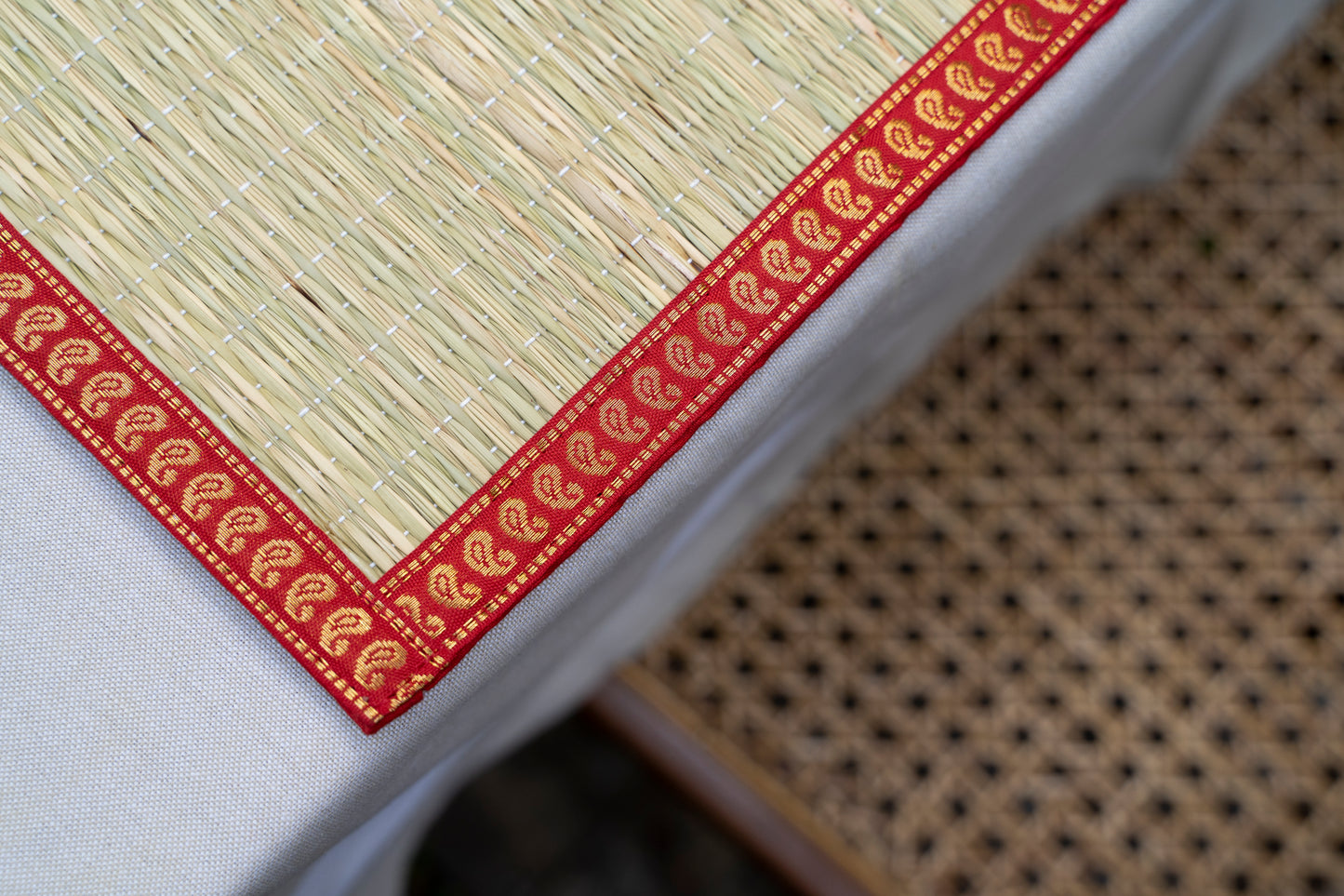 Mats - Natural & Red ( Set of 6)