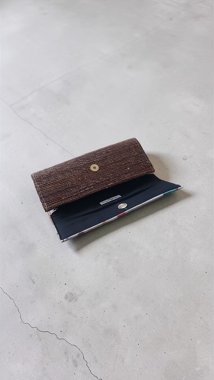Clutch - Maroon Paisley