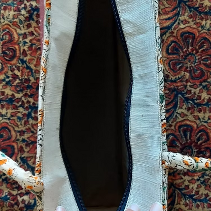 Travel Tote - Maroon Block print