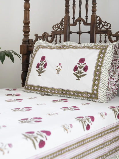 A Scarlet Story - Bedsheet