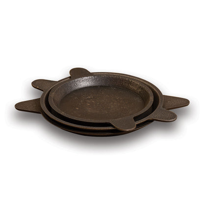 Cast Iron Raised Edge Pan, Hand Seasoned – Sear, Grill or Bake
