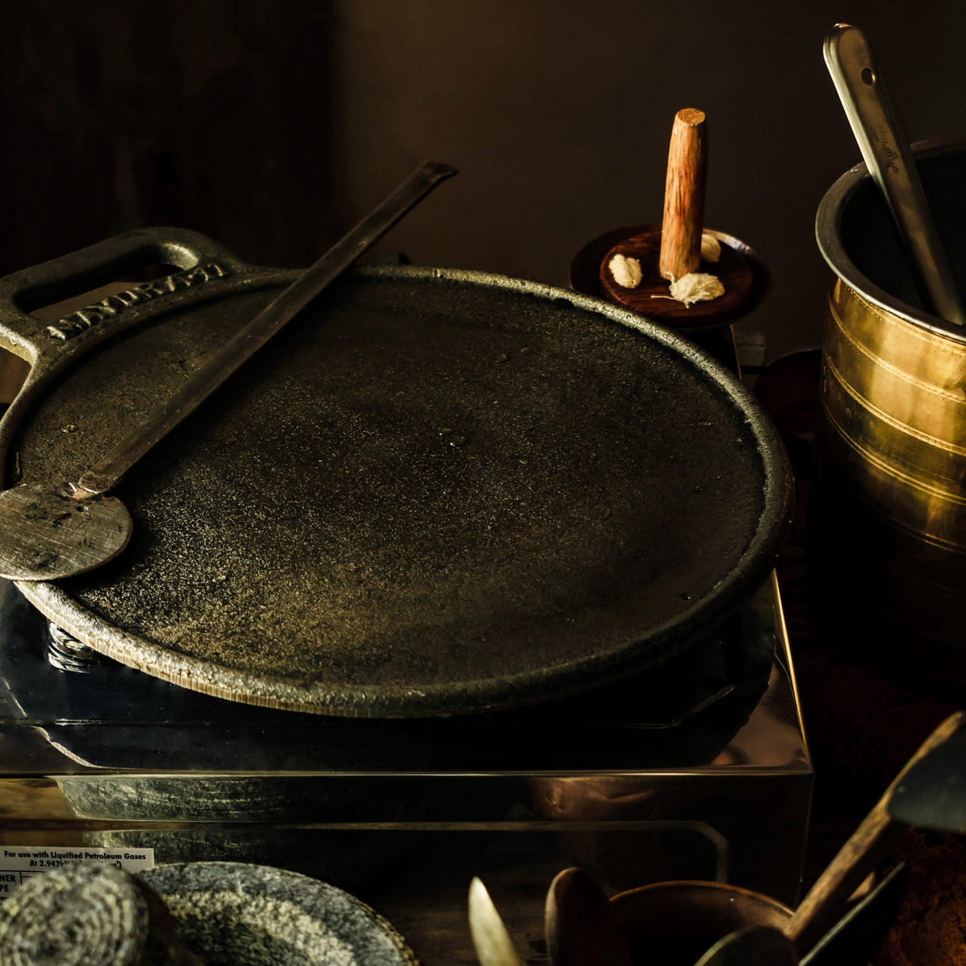 Cast Iron Dosa Tawa, Hand Seasoned, Ready for Crispy Perfection