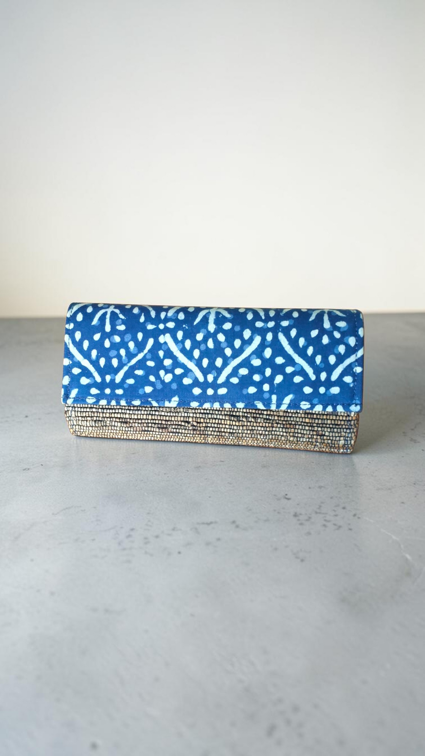 Wallet Clutch - Indigo Kolam