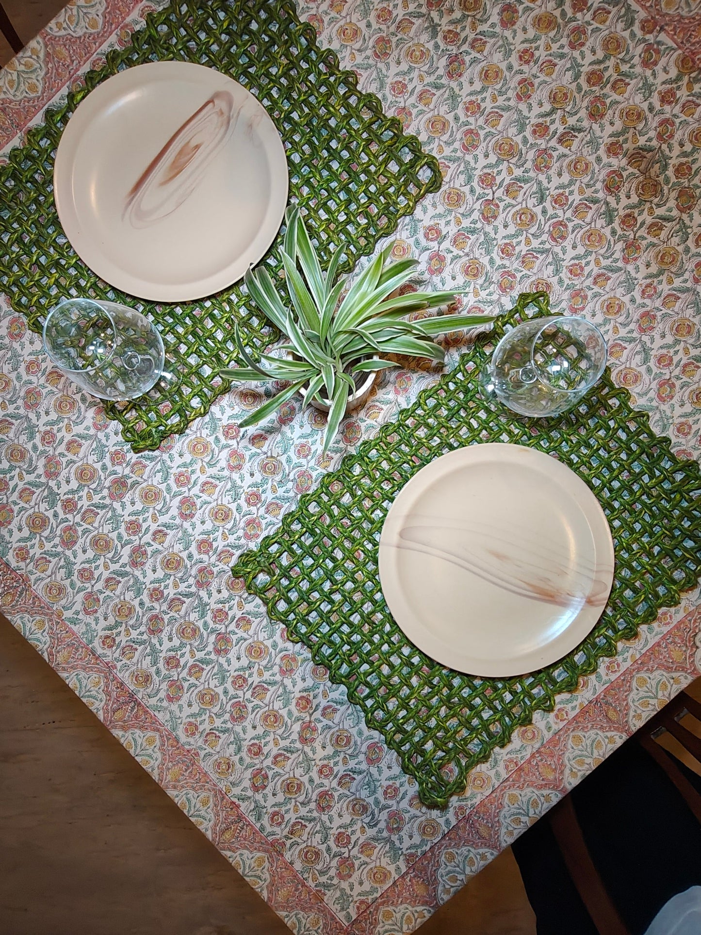 Table Mat - Spring Leaves