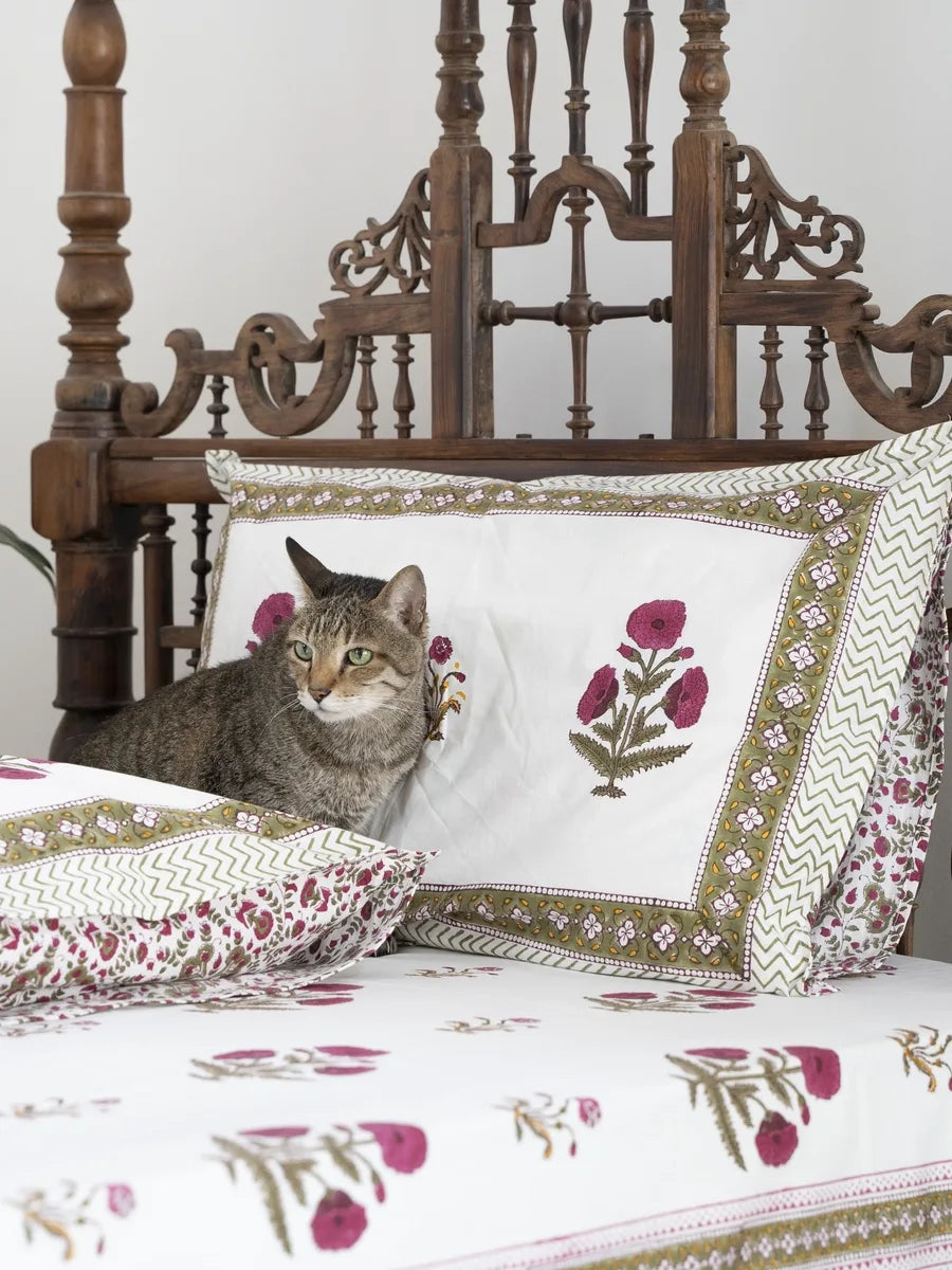 A Scarlet Story - Bedsheet