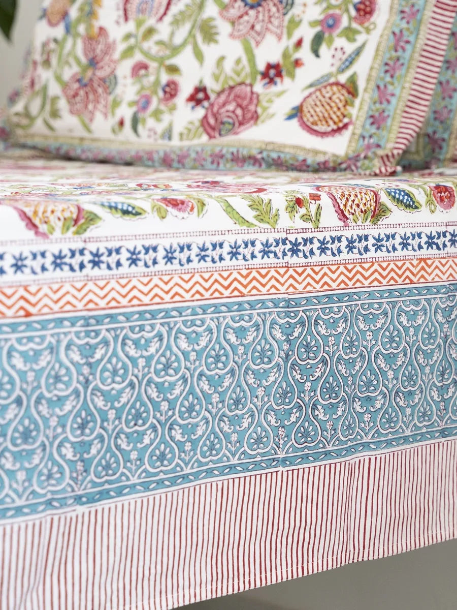 Floral Maze - Bedsheet