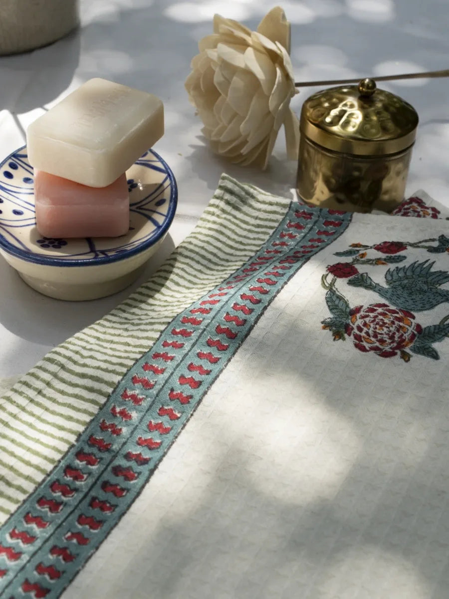 Birds In A Garden - Towel