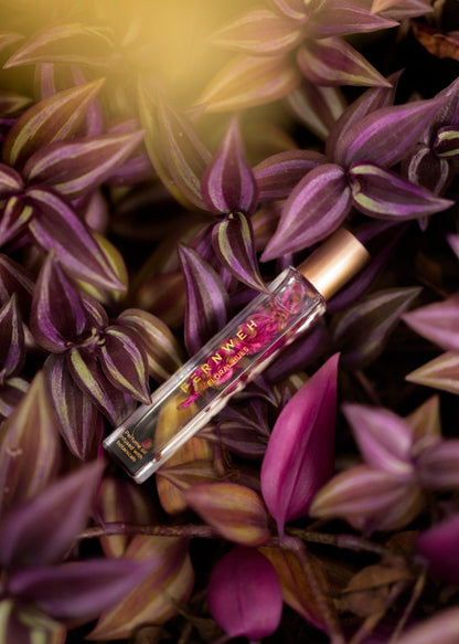 Fernweh Floral Hues